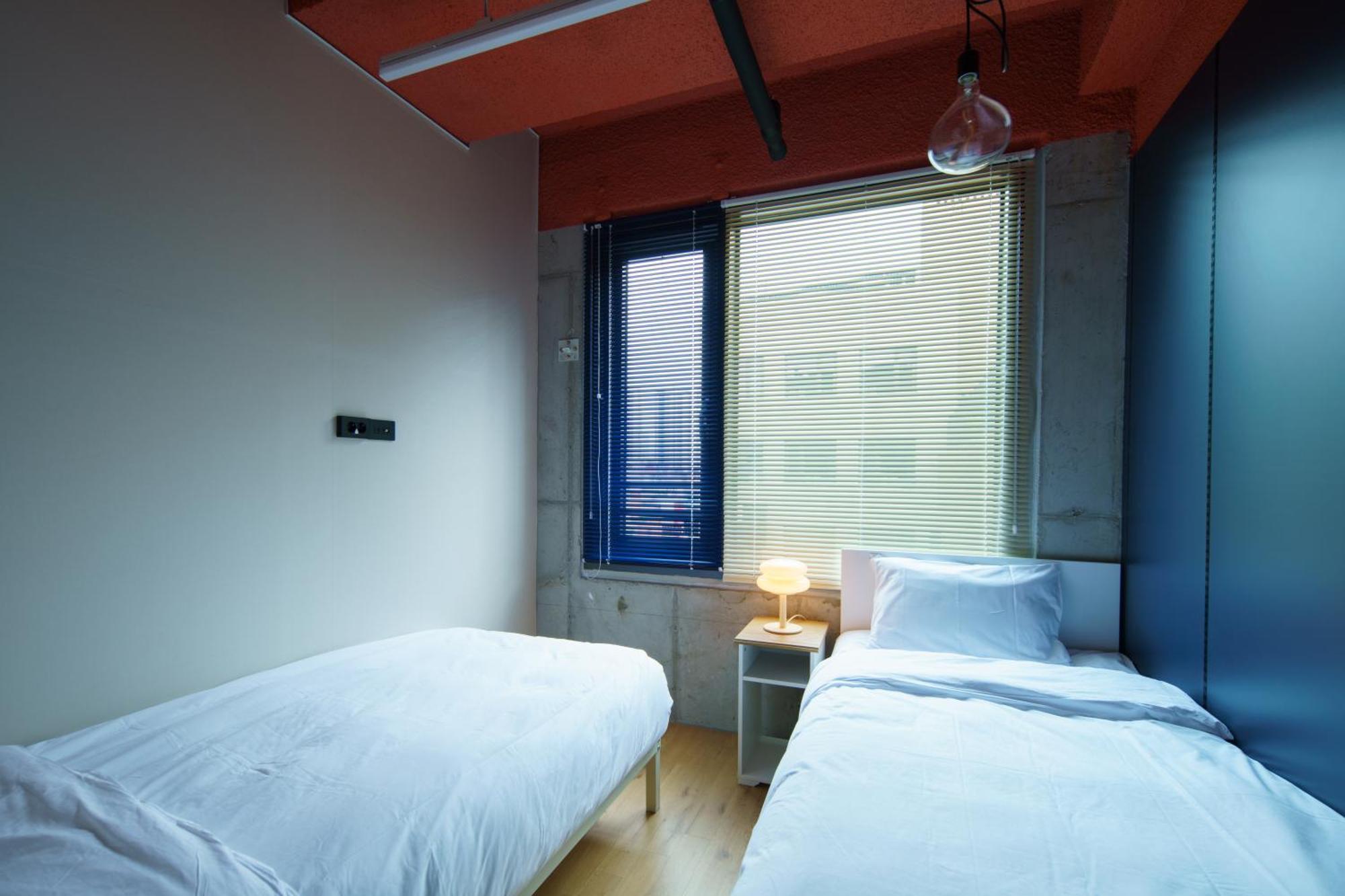 Hotel Local Stitch Creator Town Seogyo Seúl Habitación foto